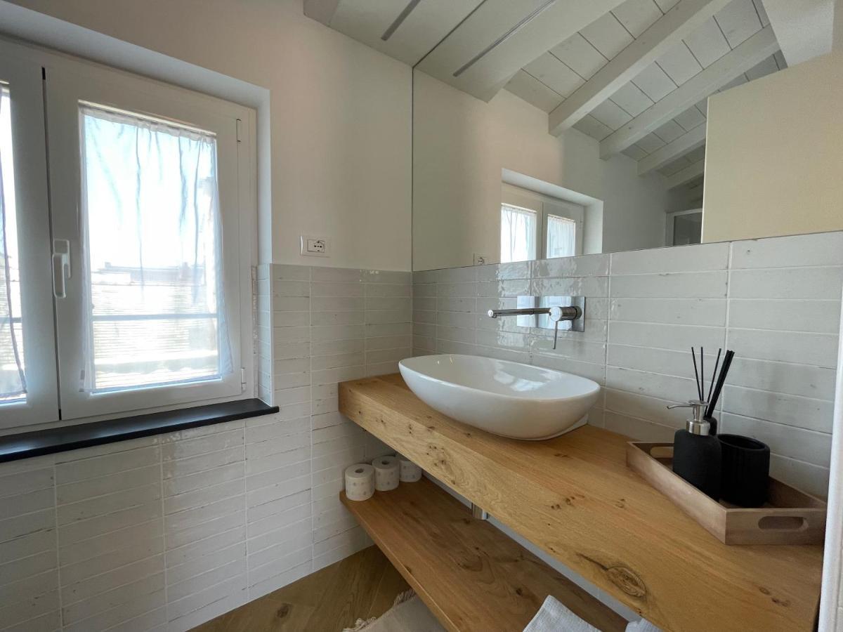 Sun Luxury Apartment In Centro Storico Chiavari Buitenkant foto